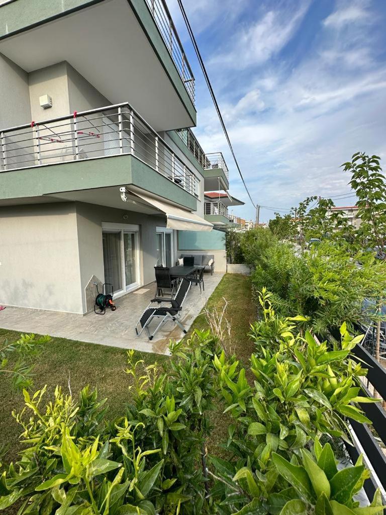 Blue Fish Luxury Villa نيكيتي المظهر الخارجي الصورة